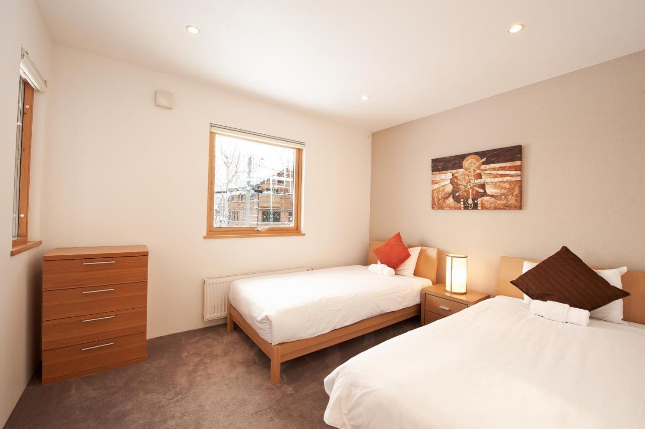Avalon Apartman Kucsan Kültér fotó