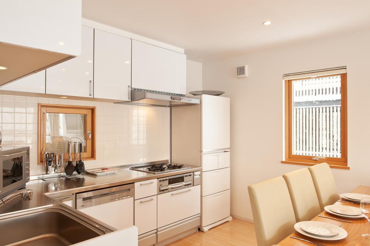 Avalon Apartman Kucsan Kültér fotó