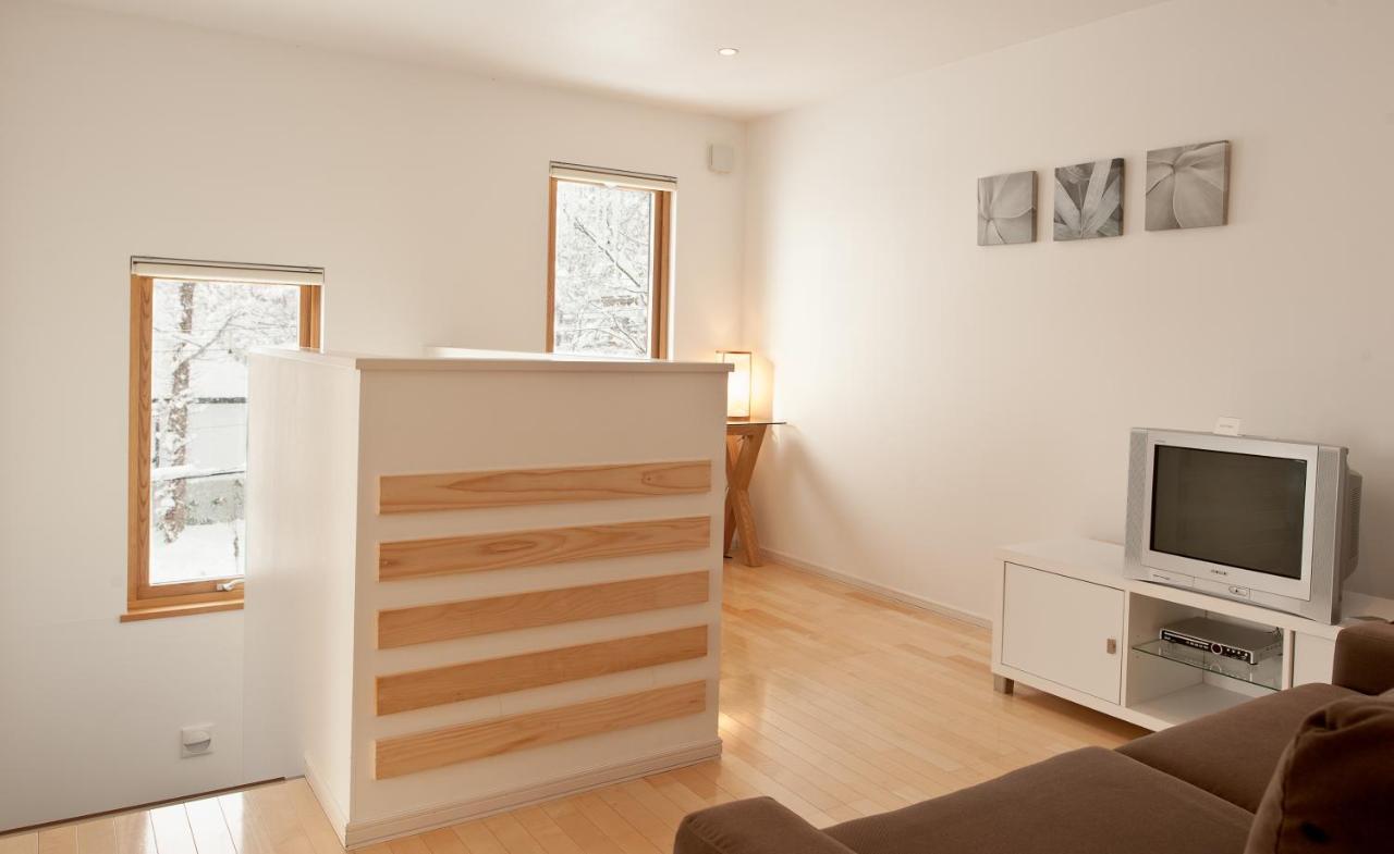 Avalon Apartman Kucsan Kültér fotó